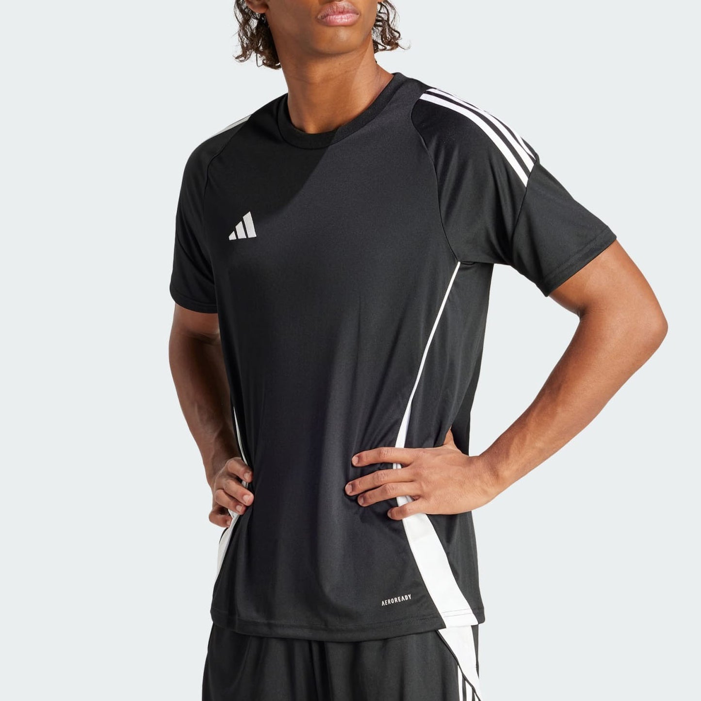 ADIDAS - TIRO