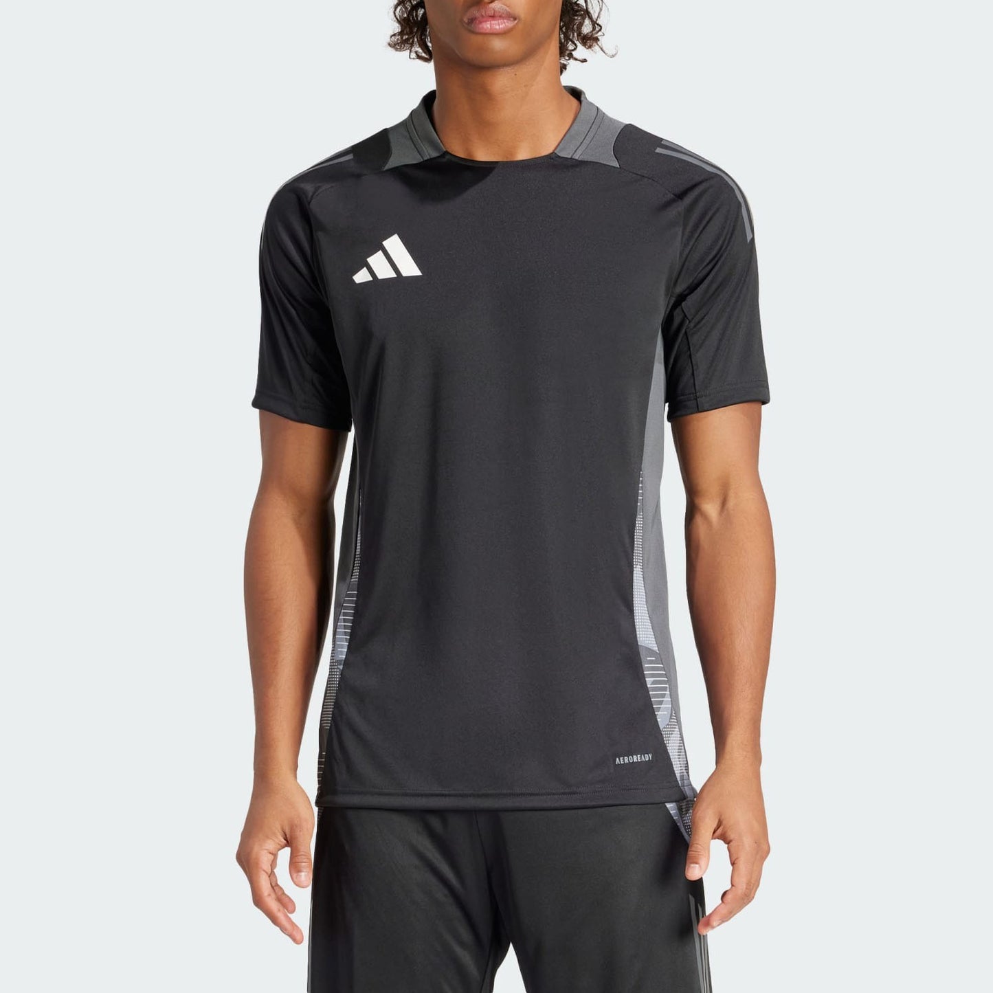 ADIDAS - TIRO