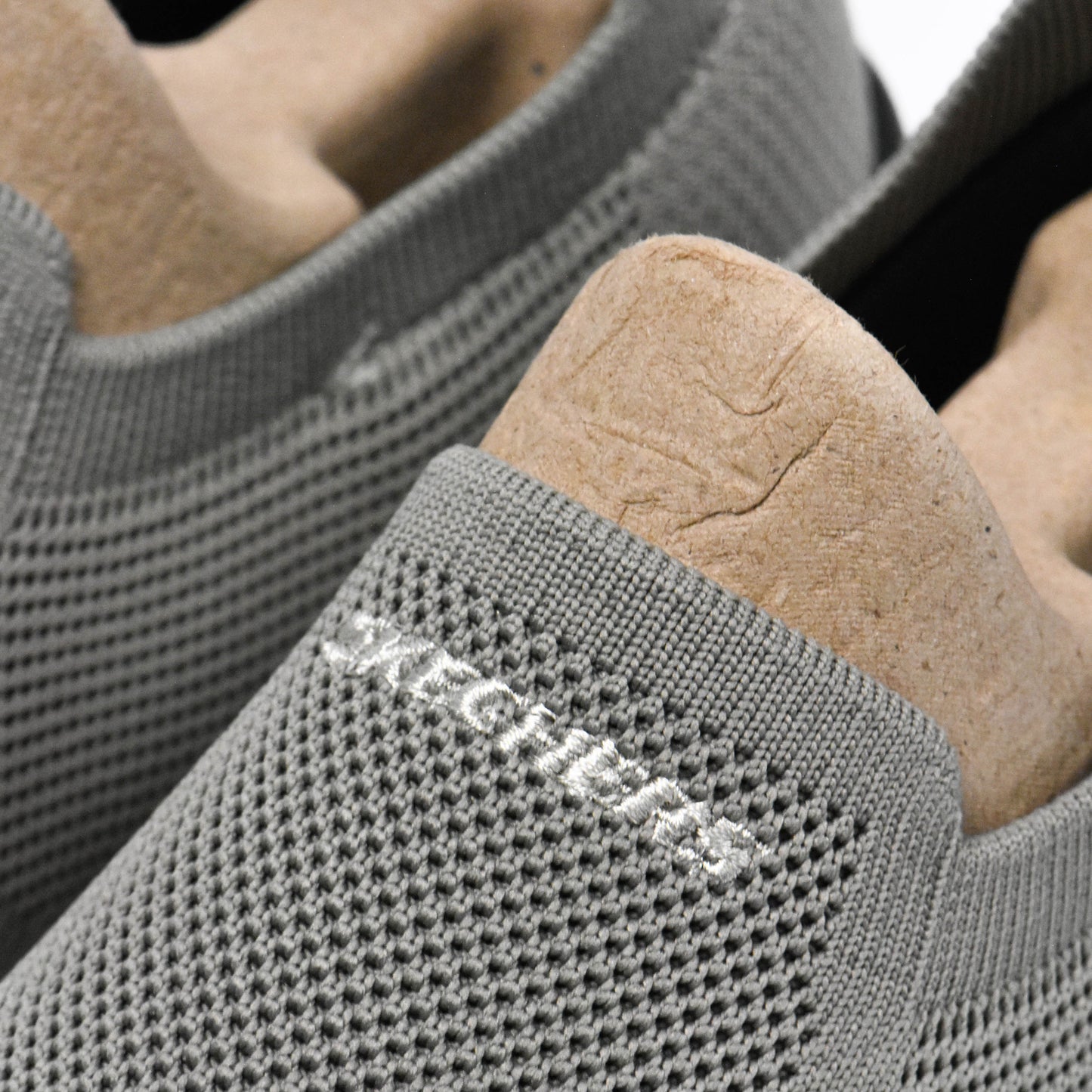 SKECHERS CORWEN GRY