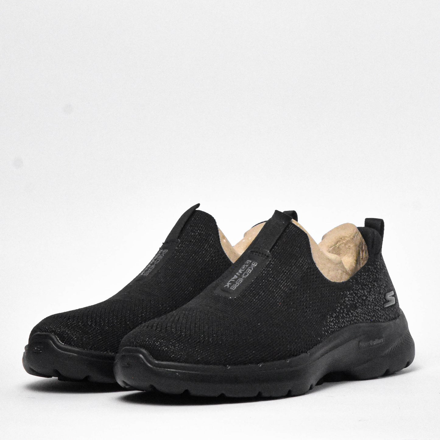 SKECHERS GO WALK 6