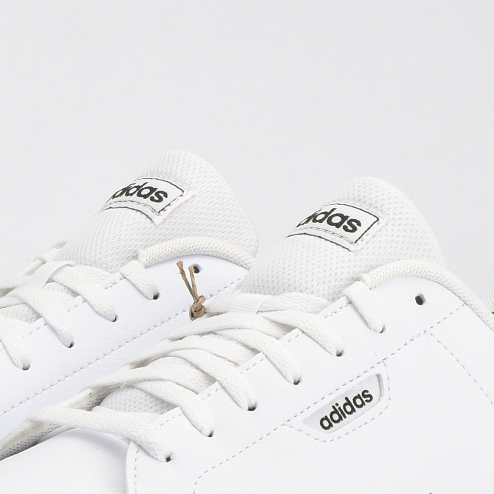 ADIDAS - Urban Court