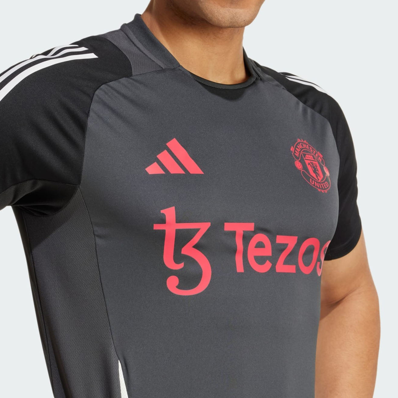 ADIDAS - MANU