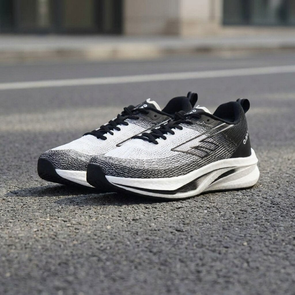 Hi-Tec Compass Sneakers