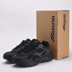 MIZUNO RACER S OARISM BLACK