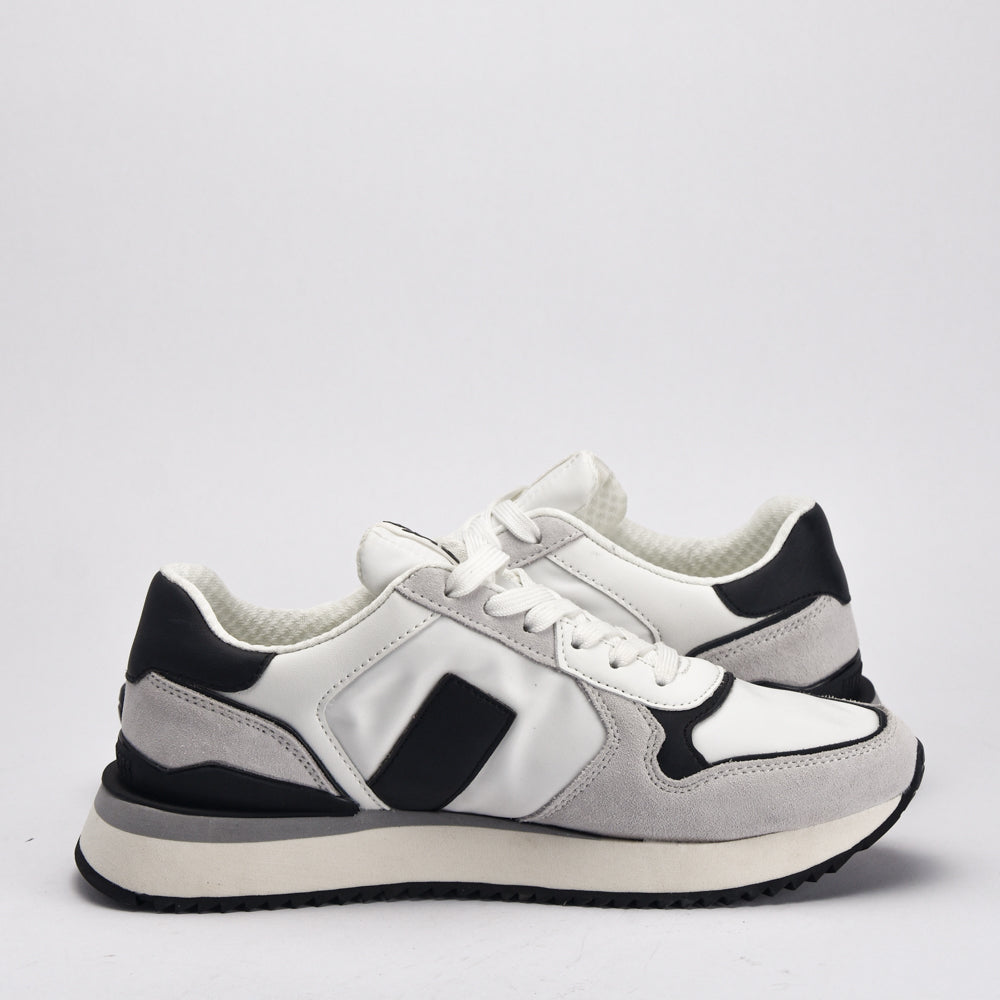 BIKKEMBERGS WHITE