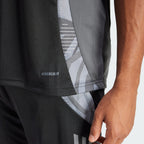 ADIDAS - TIRO