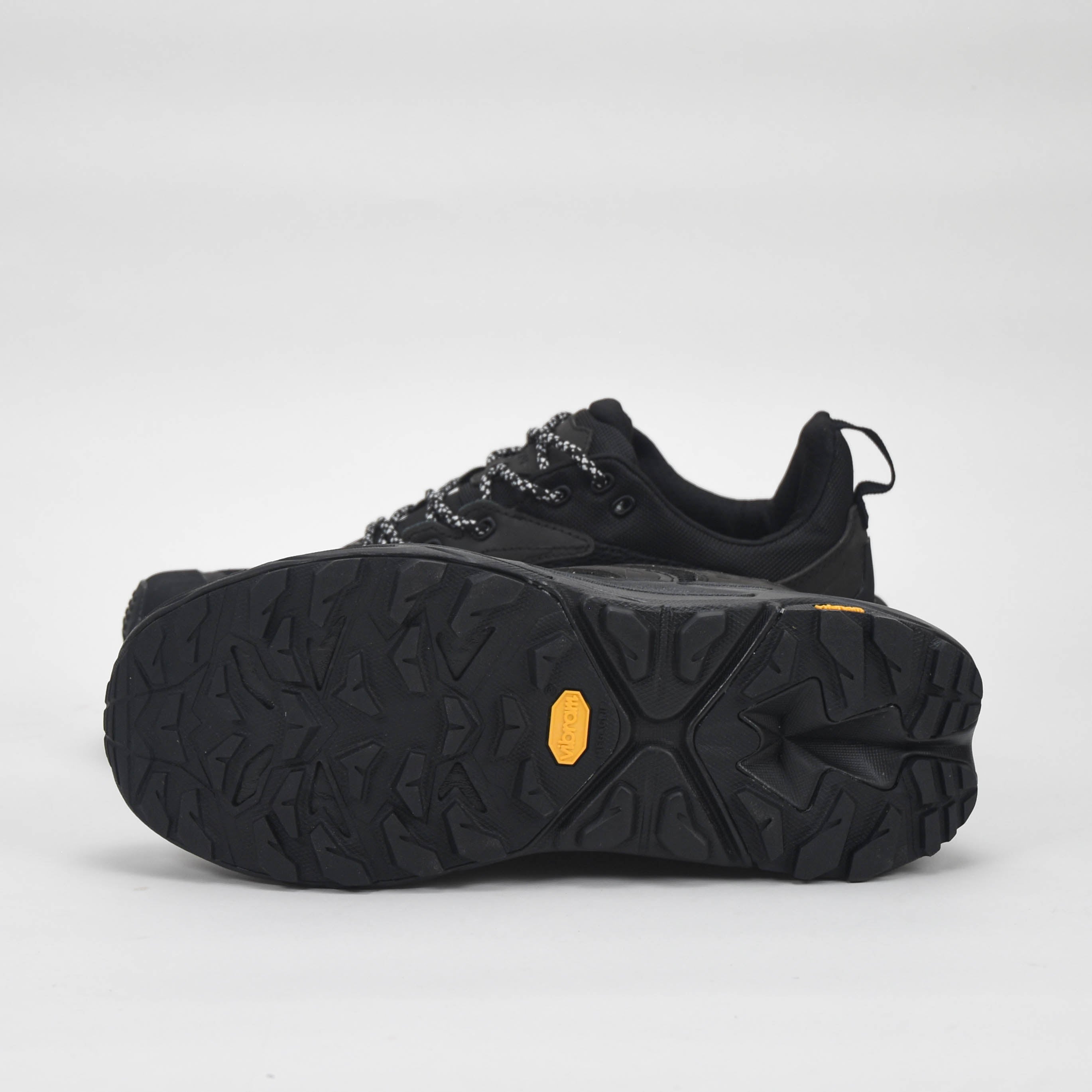 HOKA SHOES 1141632-BBLC