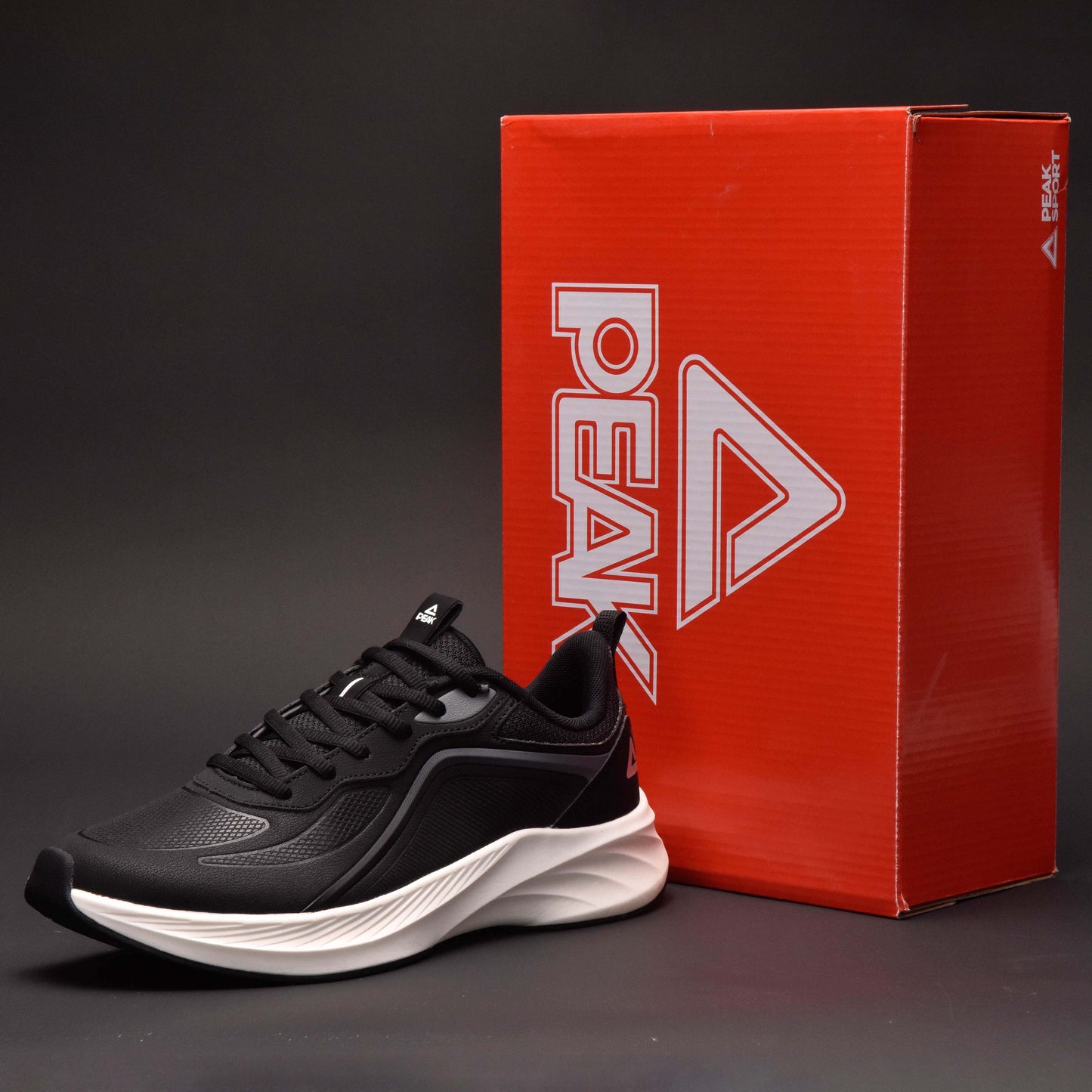 PEAK - RUNNING SHOES XII