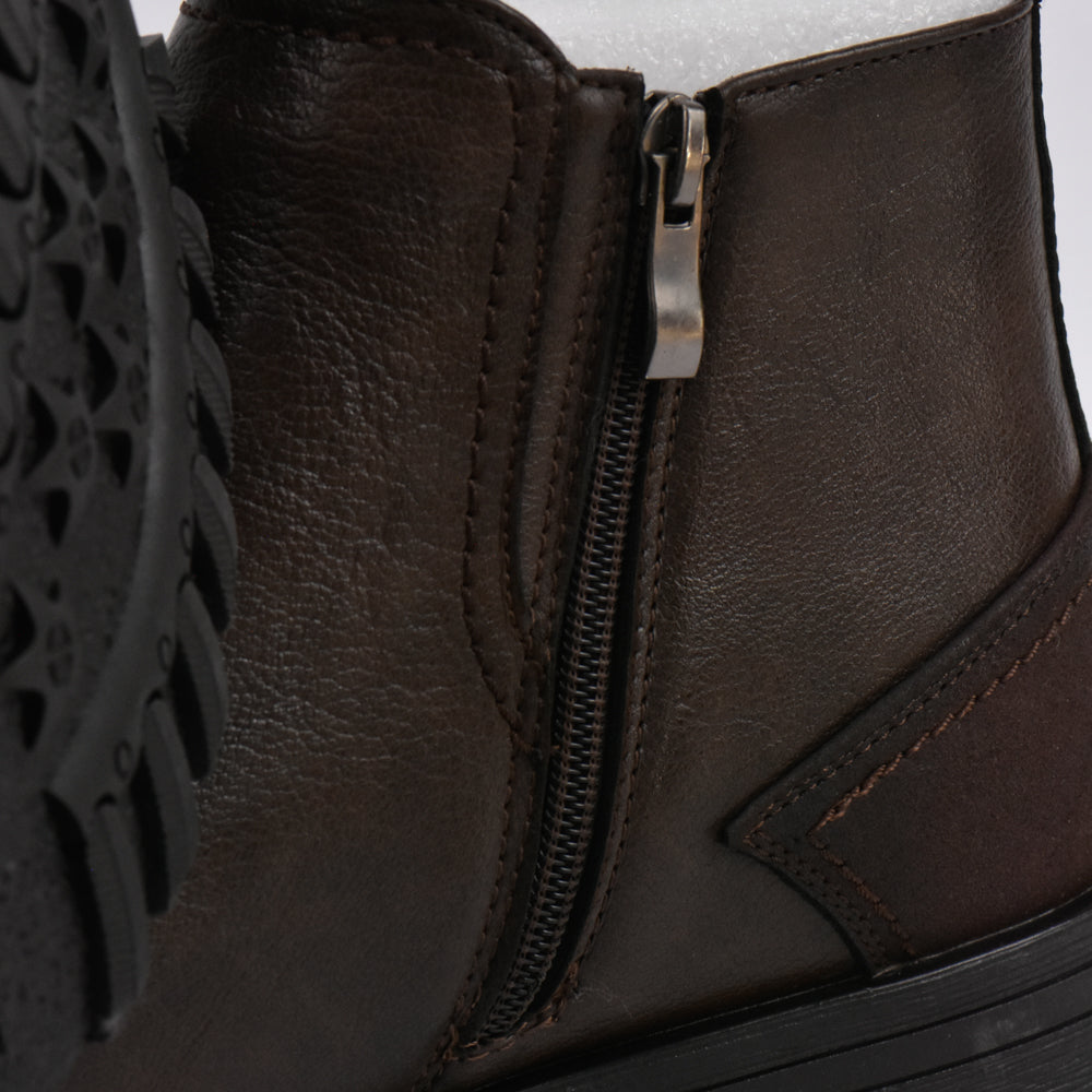 Dock Master - Urban Explorer