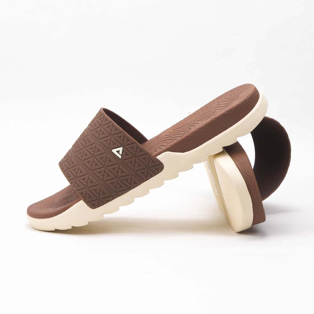 Peak Slippers Brown