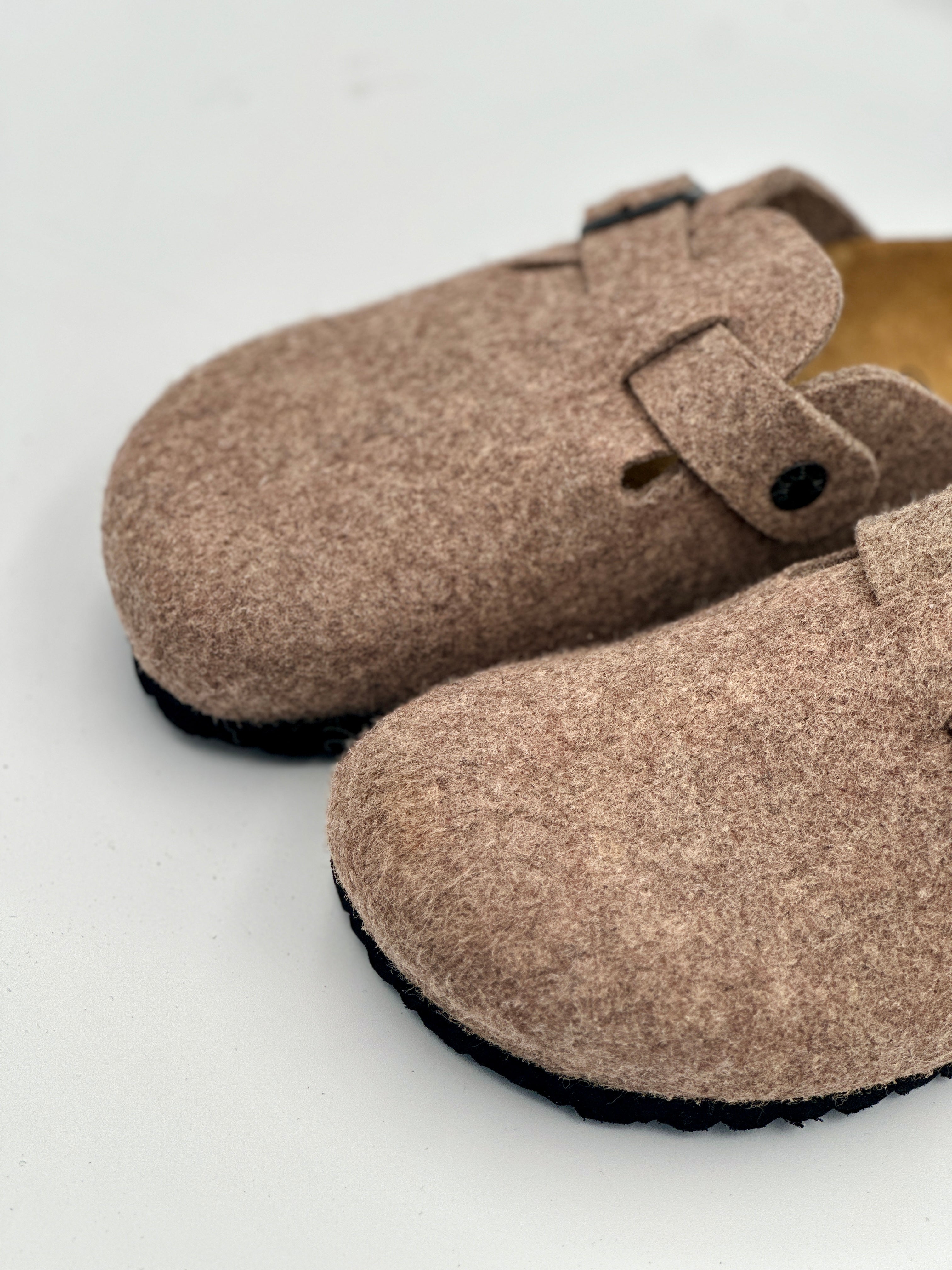 Birk Orthopedic Shoes - Feutre Marron